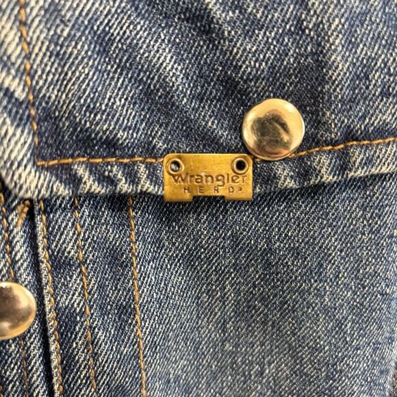 Vintage Wrangler Hero Warner Brothers Space Jam Quilted Jean Denim Jacket - Picture 2 of 9